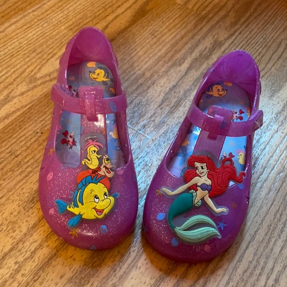 Girls disney Princess Jellys size 12